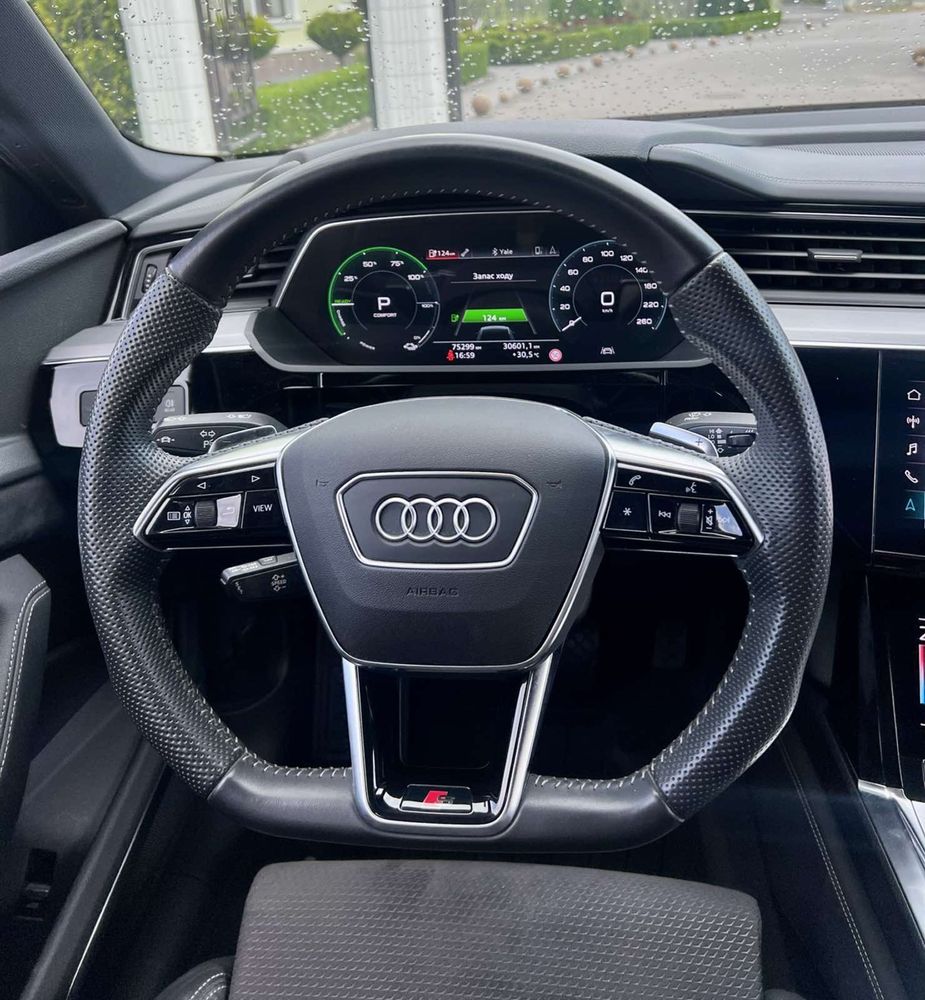 Audi E-tron 95кВт