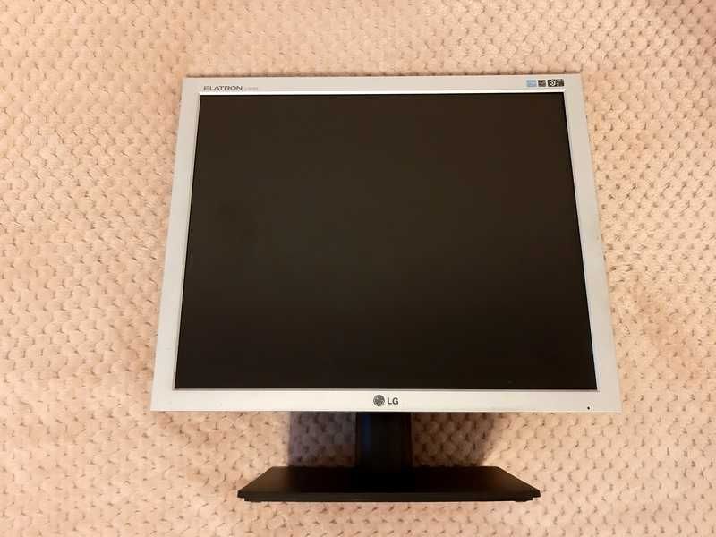 Monitor LG FLATRON L1919S – SF - sprzedam!