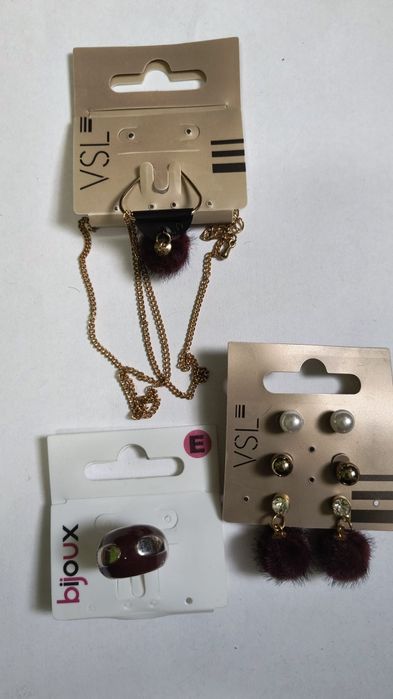 Zestawy biżuteri bransoletki + kolczyki +pierścionek