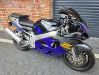 Suzuki GSXR 600 SRAD 600 orginał mały przebieg
