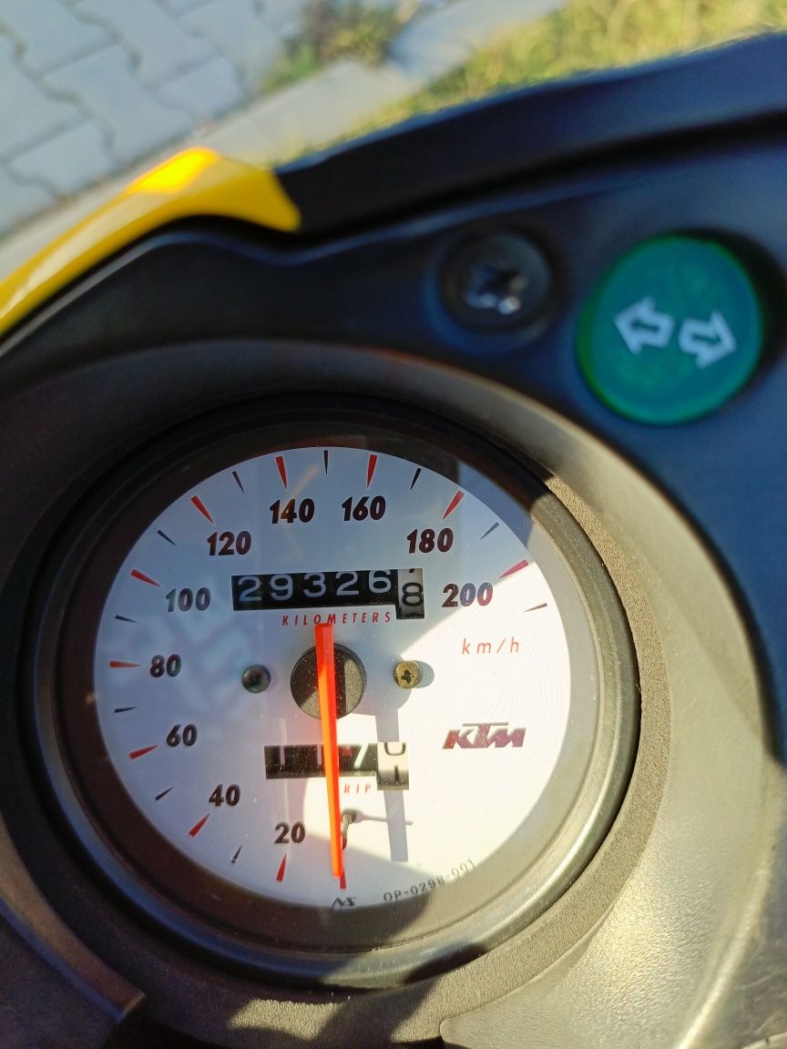 Motocykl KTM LC4 640