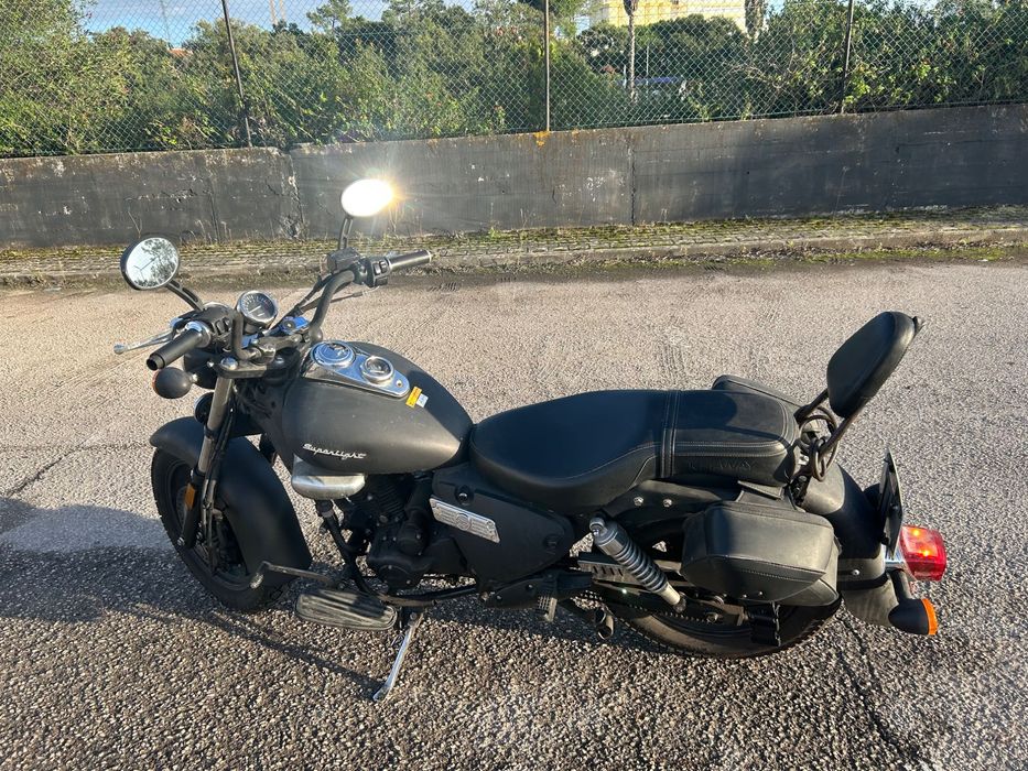 Superlight Keeway 125