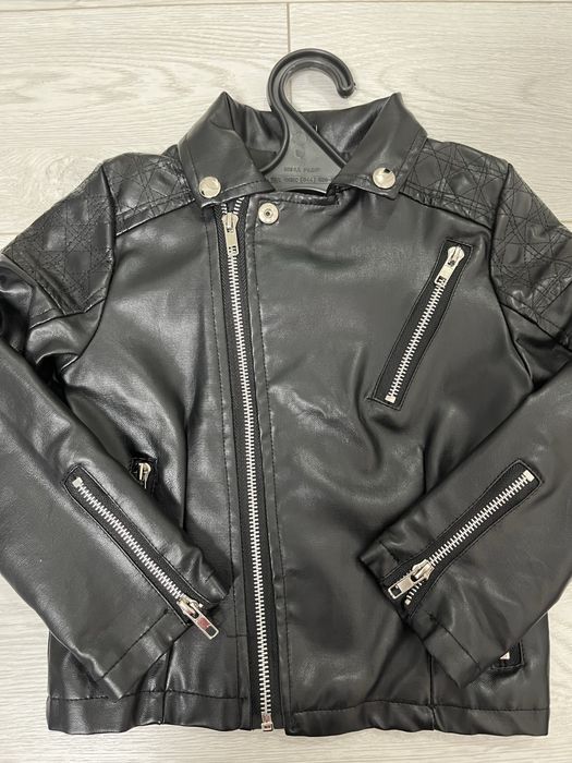 Косуха чорна унісекс