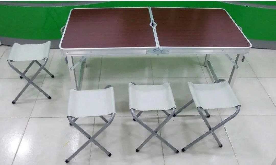 Набор для пикника со столом и стульями Folding Table