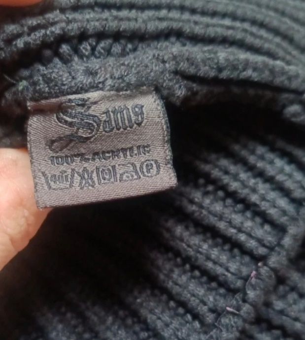 Sweterek meski z kapturem bluzy