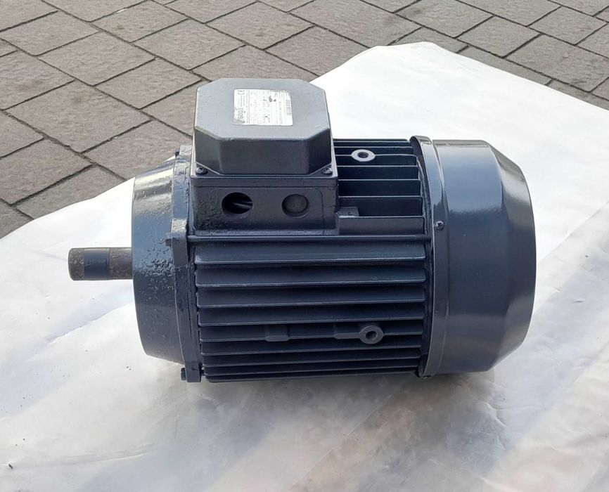 Silnik elektryczny 5,5 kW 2840 obr/min