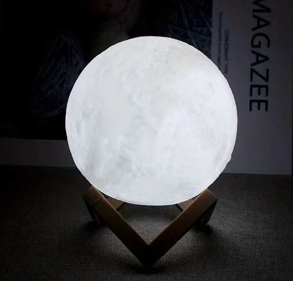 Lampka nocna księżyc! LED 3D