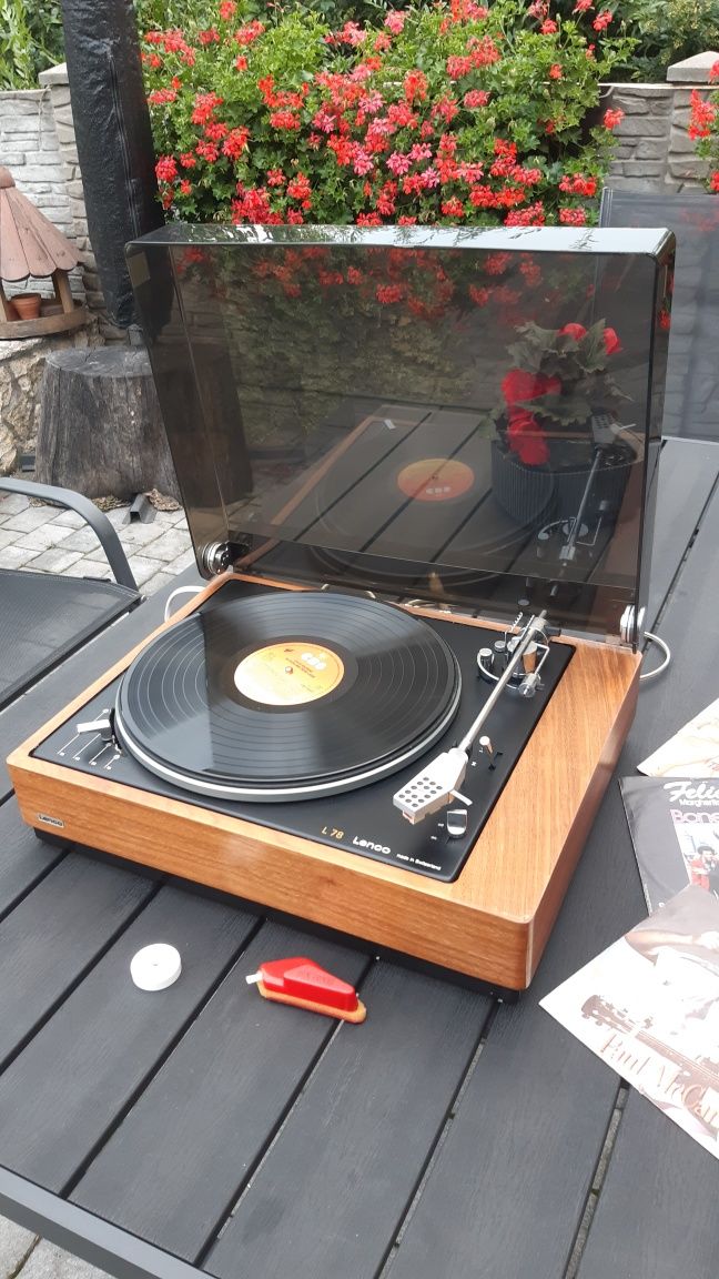 Gramofon LENCO L78