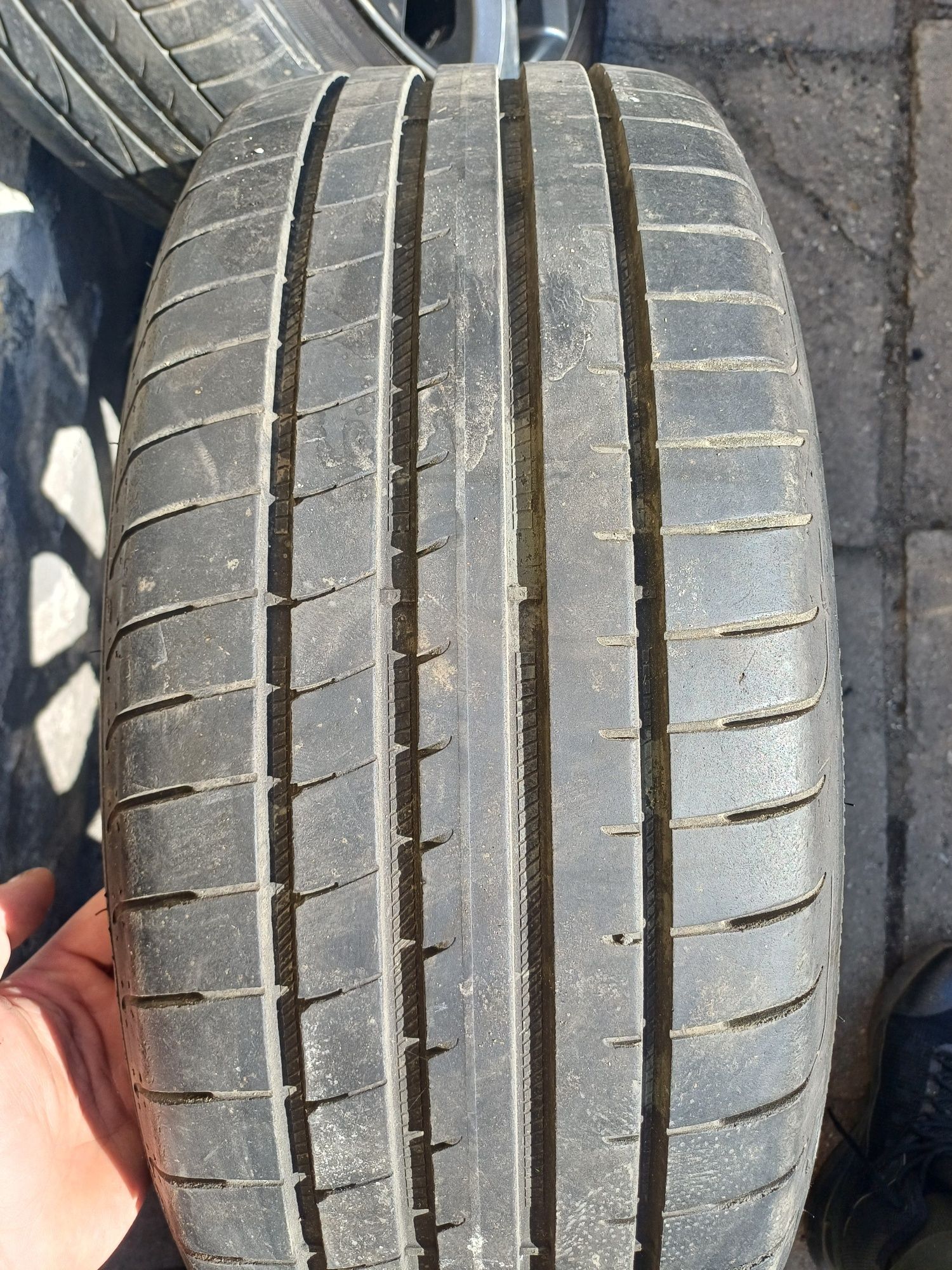 Felgi 5x100 r18 et35