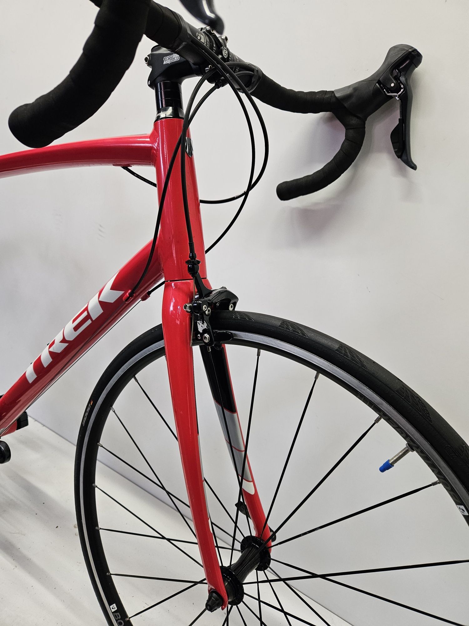 TREK DOMANE ALR 3 rower szosowy szosa Shimano Claris 2x9 Karbon