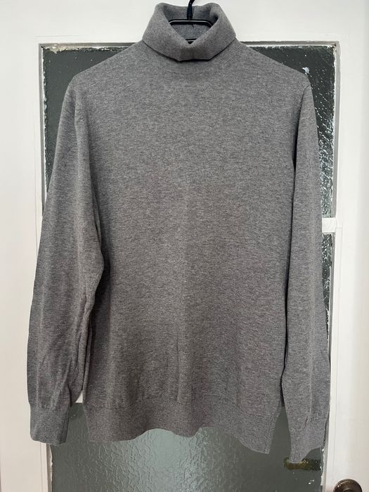 Paczka męskich ubrań rozmiar M