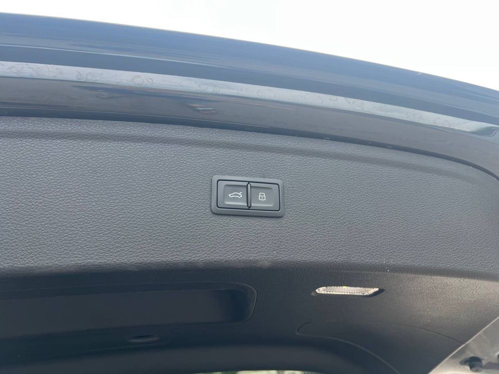 Продам Audi Q5 80a 55TFSi e