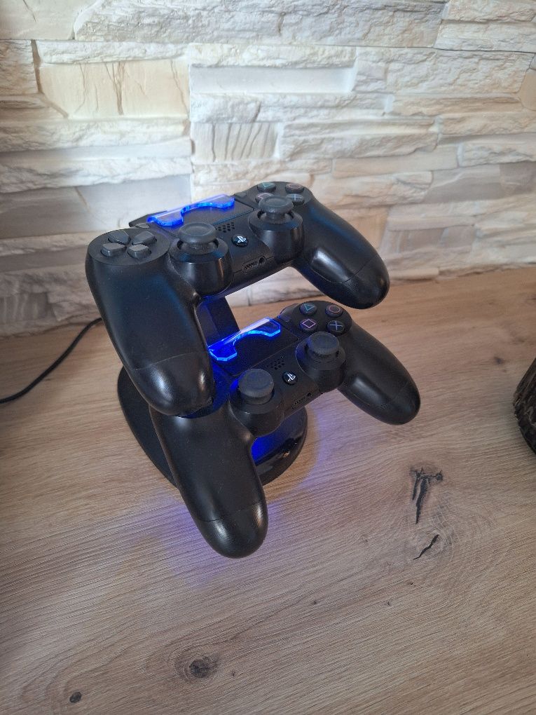 PlayStation 4 PRO 1TB