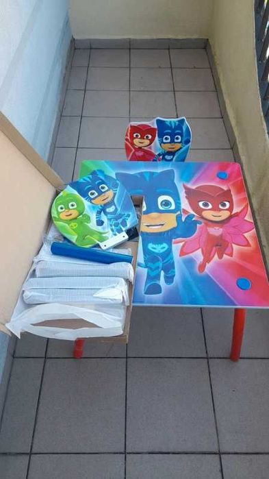 Stół stolik dla dzieci + 2 krzesła PJ Masks 18m+