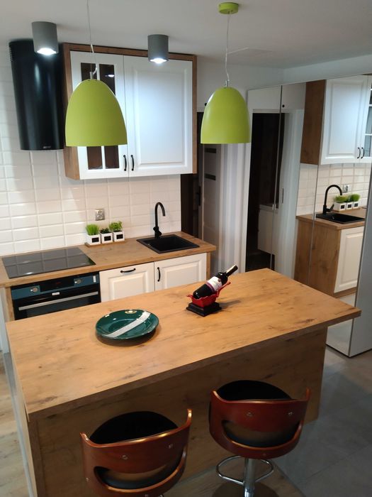 Sprzedam  Mieszkanie Kawalerka 38m Dwa pokoje PROMOCJA !!!