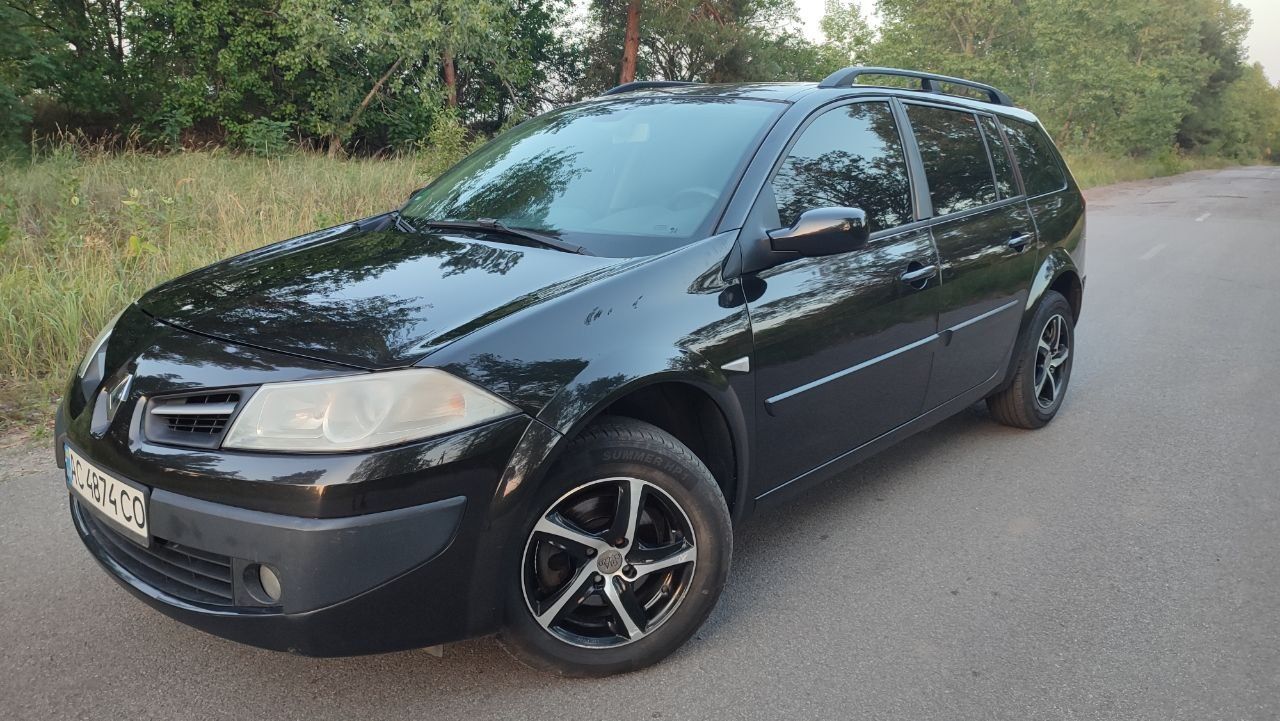 Renault Megane 1.6 бензин