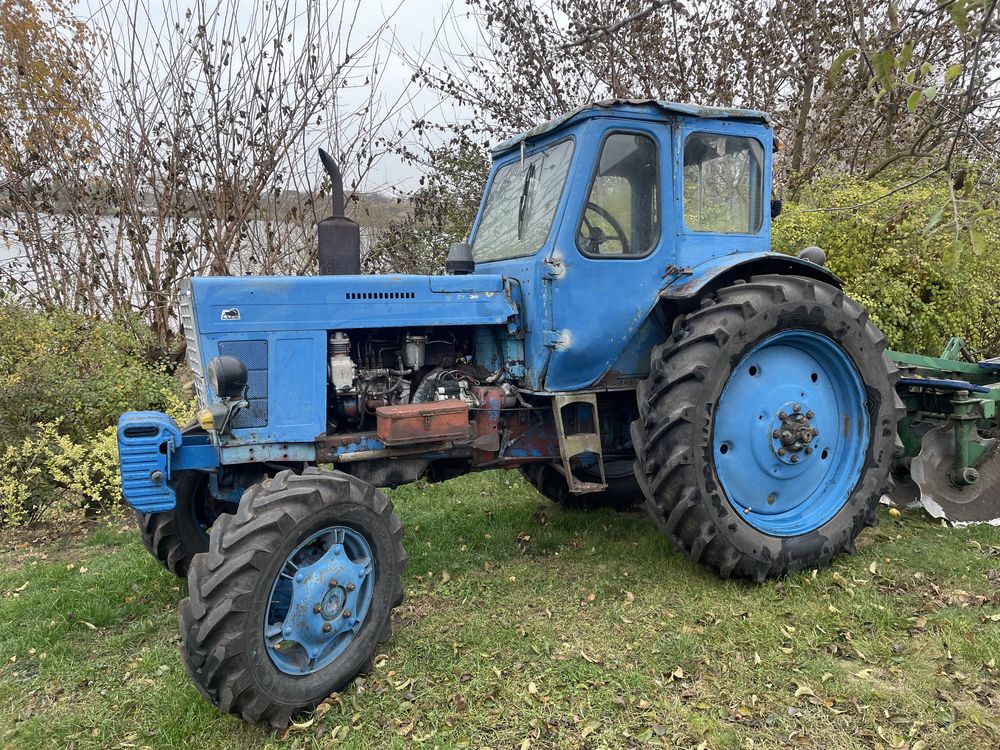 Продам трактор мтз 82