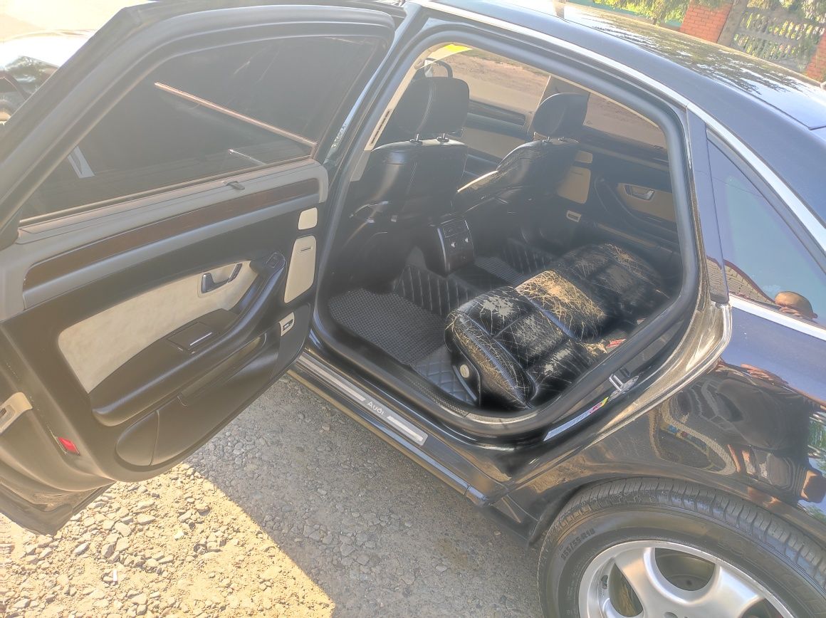 Продам Audi A8 D3, 2004р.в. газ-бензин