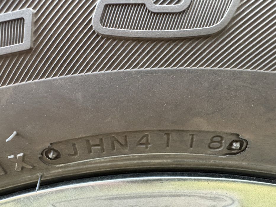 Продам резину 245/70/R17