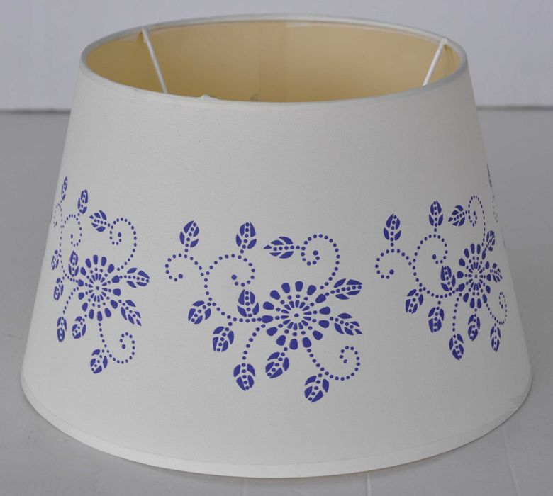 Klosz Abażur do Lampy z Małym Cienkim Gwintem E14 Powystawowy