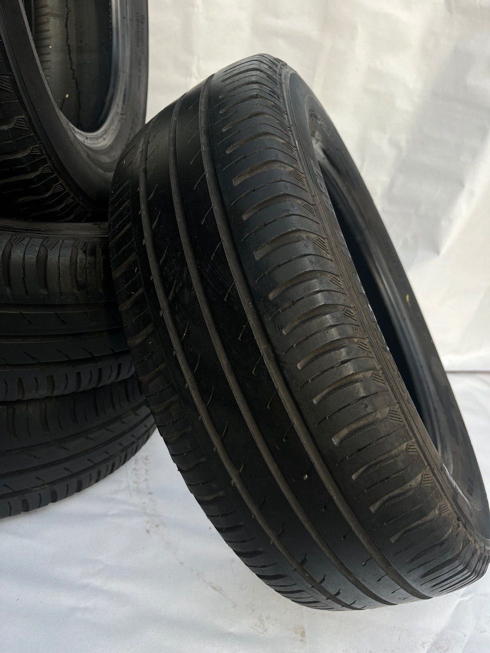 Продам шины Continental ContiEco Contact 3. 185/65 R15 88T