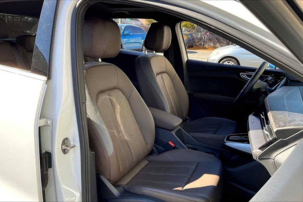 Audi Q4 e-tron quattro Prestige      2023