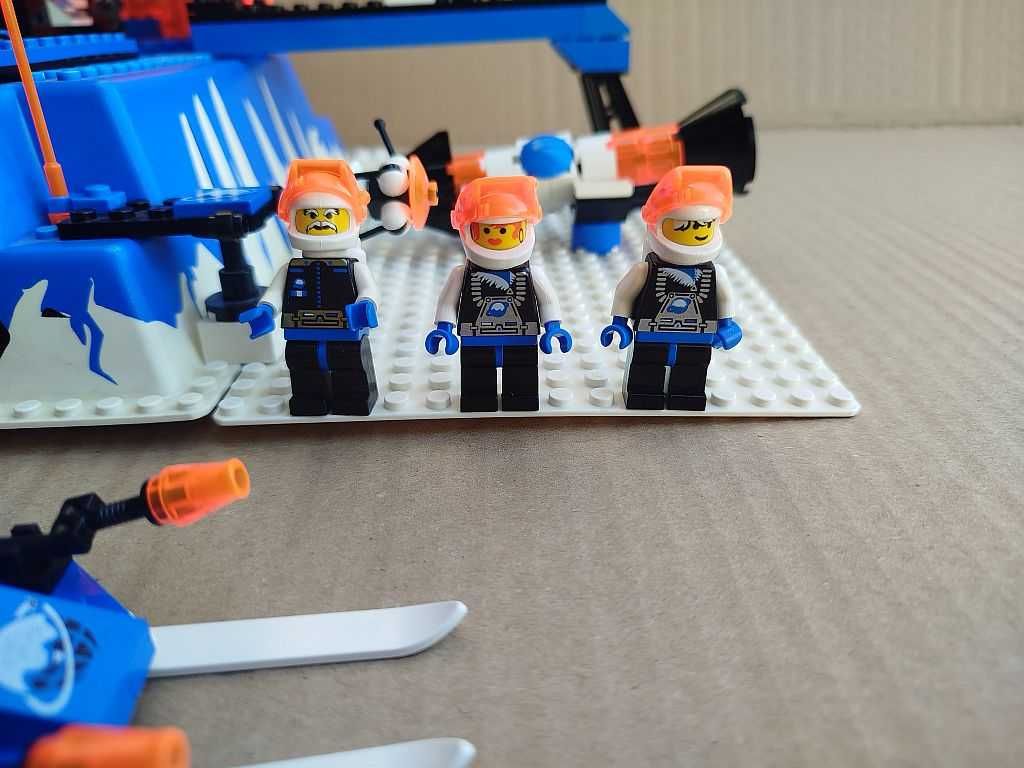 Lego 6983 Ice Station Odyssey