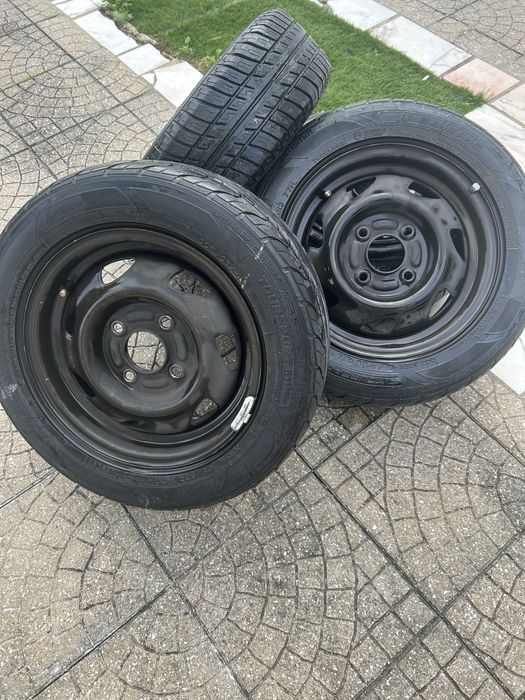 Jantes com Pneus R.13