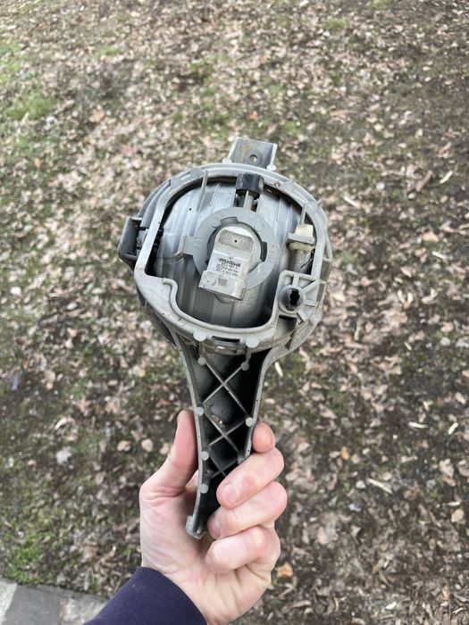 Противотуманні фари toyota hilux 2005-2011