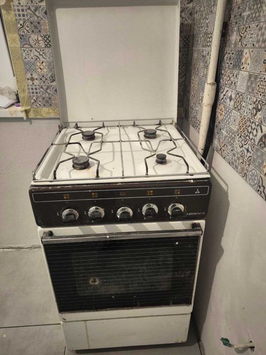 Плита газова Карпати у робочому стані