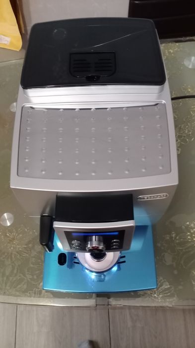 Кавомашина Delonghi ECAM 23.450.S