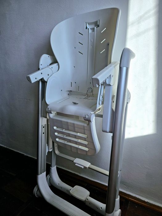 Терміново. Столик, стільчик для годування Carrello Concord