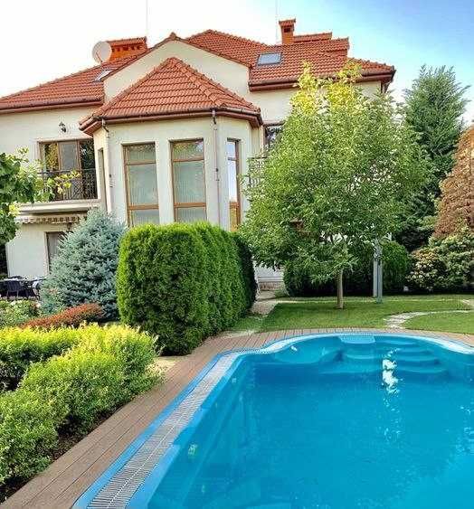 ПРОДАЖА хозяйского дома в Совиньоне