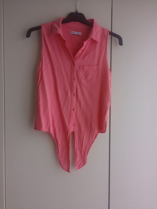 Koszula z wiązaniem