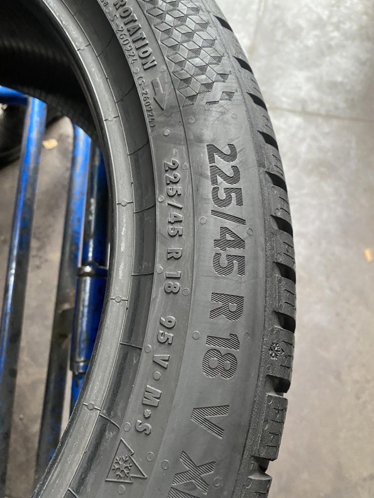 225/45/18 R18 Continental WinterContact TS870 4шт зима