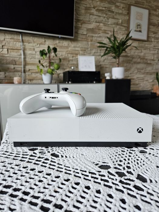 XBOX One S All digital 1tb