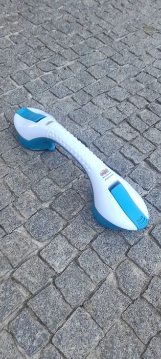 Encosto para cama regulável.