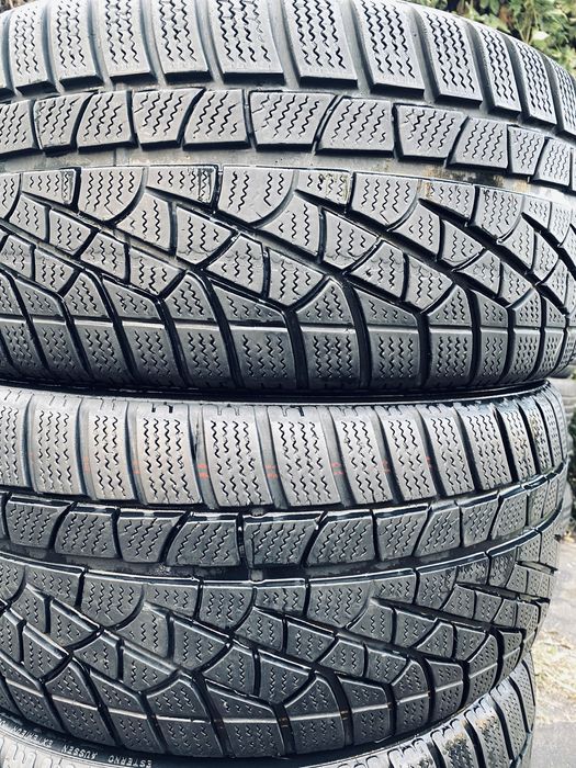 245 40 19 Pirelli Sottozero w240 80%