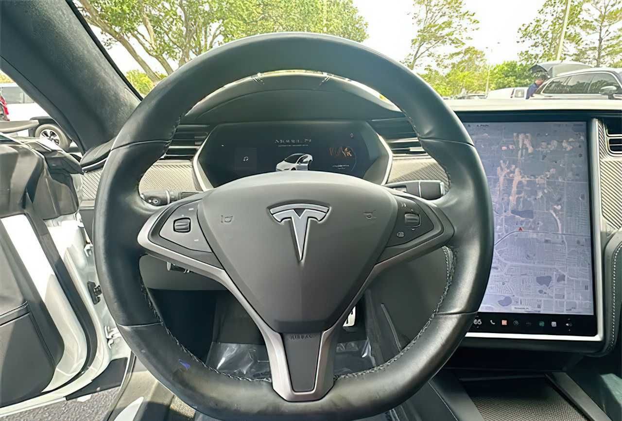 Tesla Model  S 2020 White