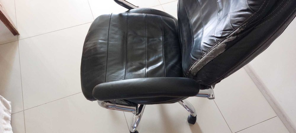Fotel biurowy używany
