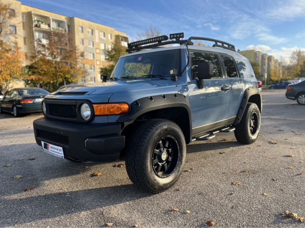 Toyota FJ Cruiser 4.0 benzyna 4x4 Manual offroad Zamiana