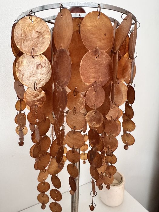 Candeeiros tecto e mesa