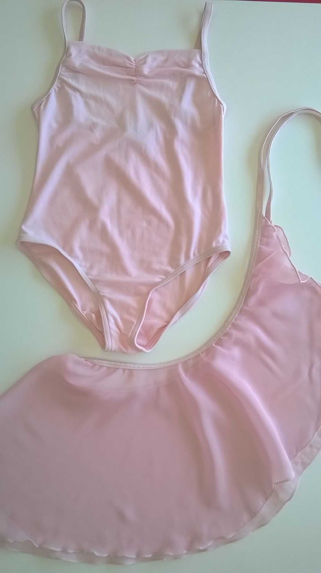 Maillot, saia, perneiras de ballet 10 anos decatlhon