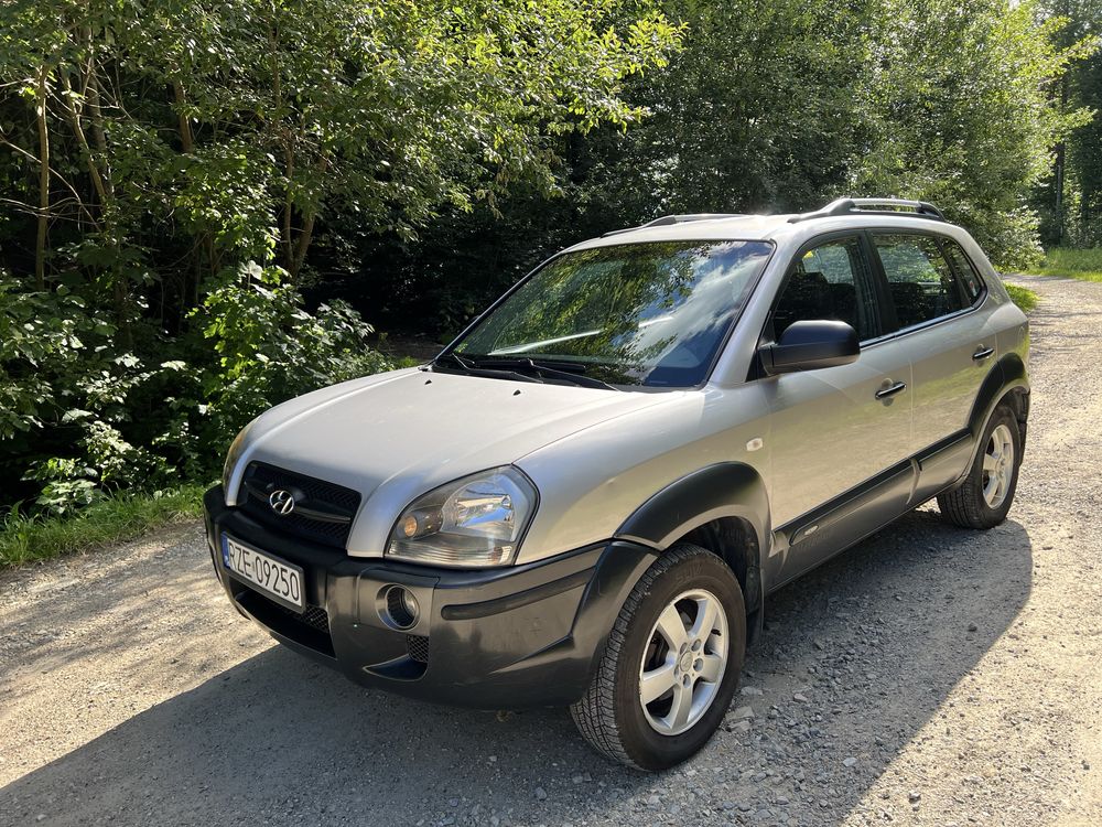 SUV Hyundai Tucson 2.0 benzyna + LPG 2005