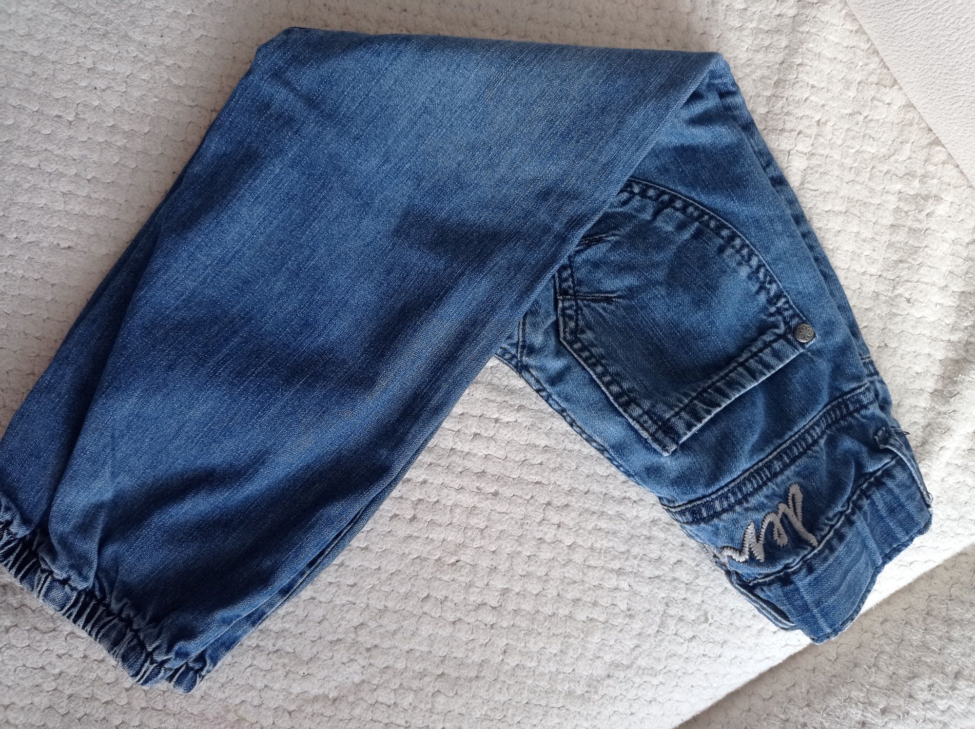 Spodnie jeansowe 110/116