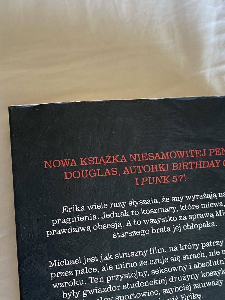 Corrupt (Devil’s Night #1), Penelope Douglas