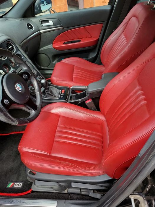Alfa Romeo 159 Sprzedam bezwypadkową Alfę 159 2.0 JTDM 200KM w czerwonej skórze:)