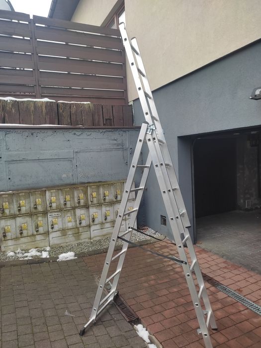 Drabina aluminiowa 3x8stopni
