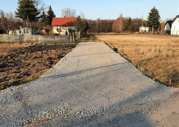 Piasek Pospółka Żwir Ziemia Kruszywo Tłuczeń Beton Grys Kamień Koparka