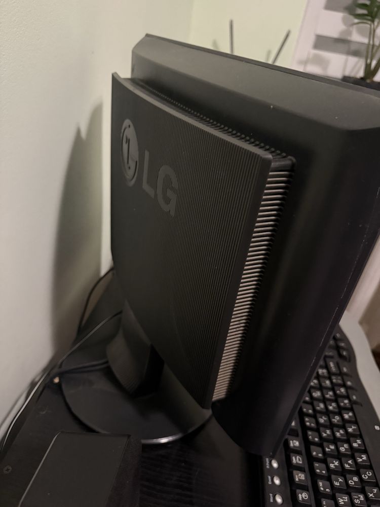 Монітор LG 17